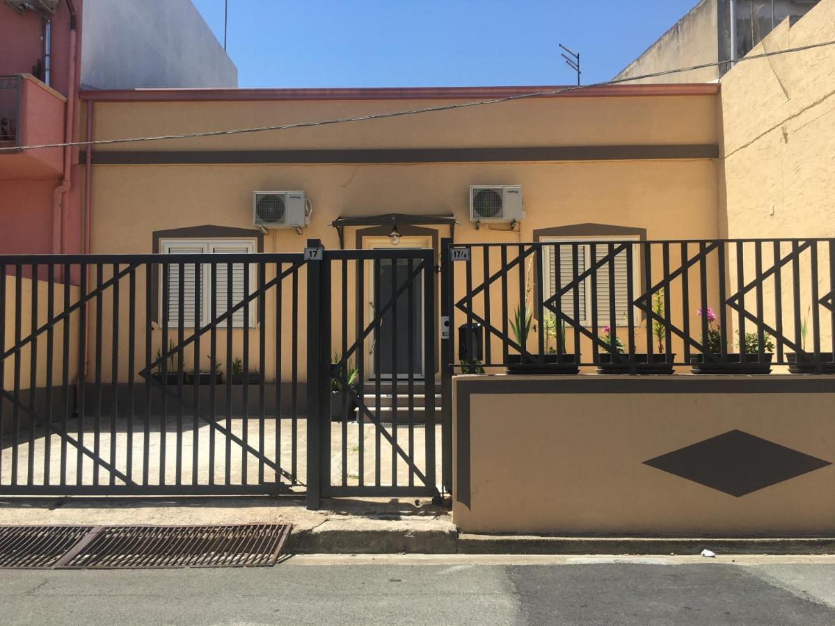 Villa Casa Jole Assemini Exterior foto